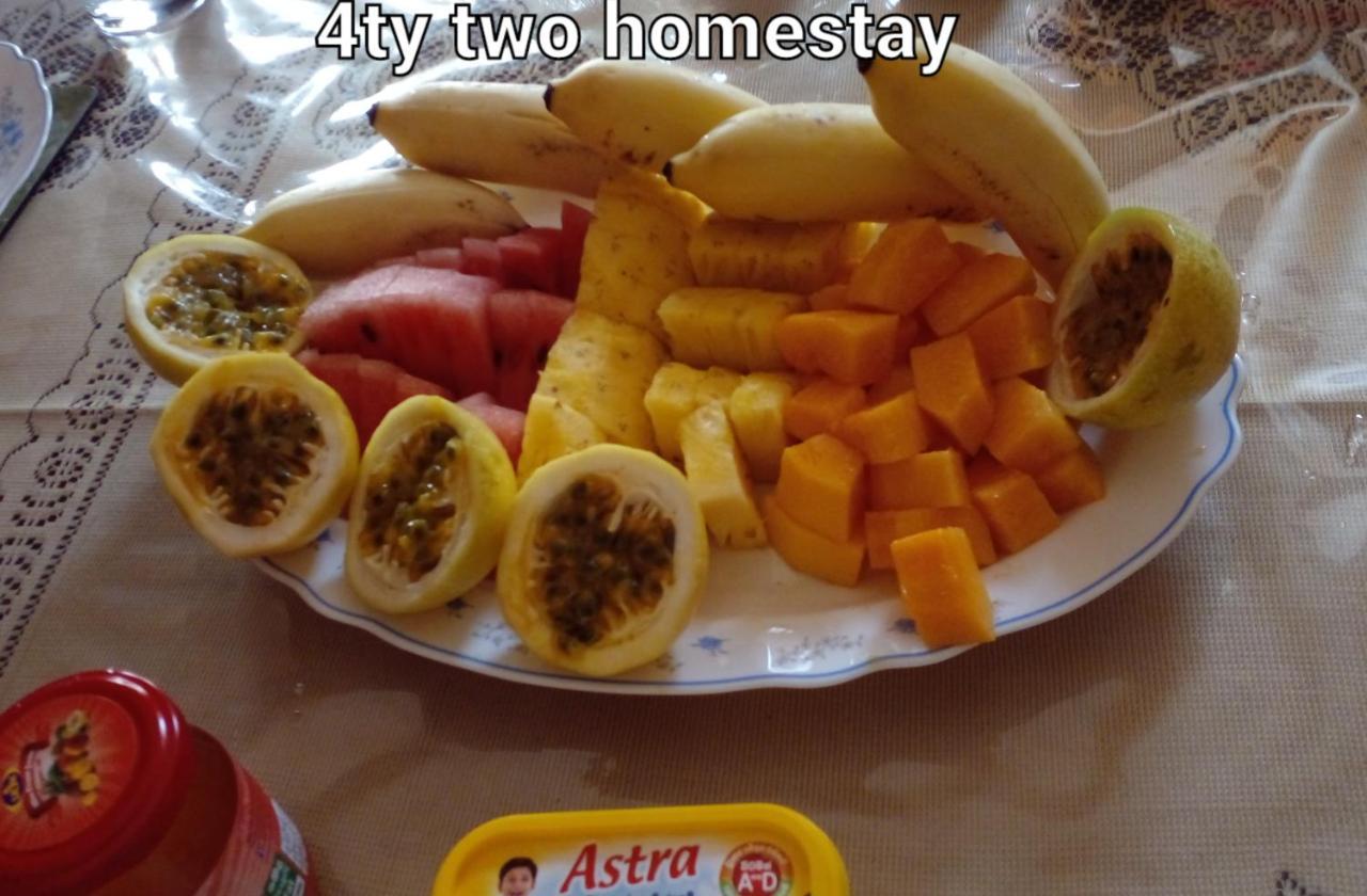 4Ty Two Homestay Galle Buitenkant foto